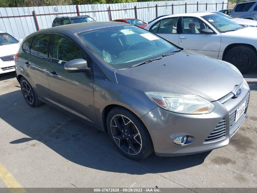 2014 FORD FOCUS SE - 1FADP3K28EL197606