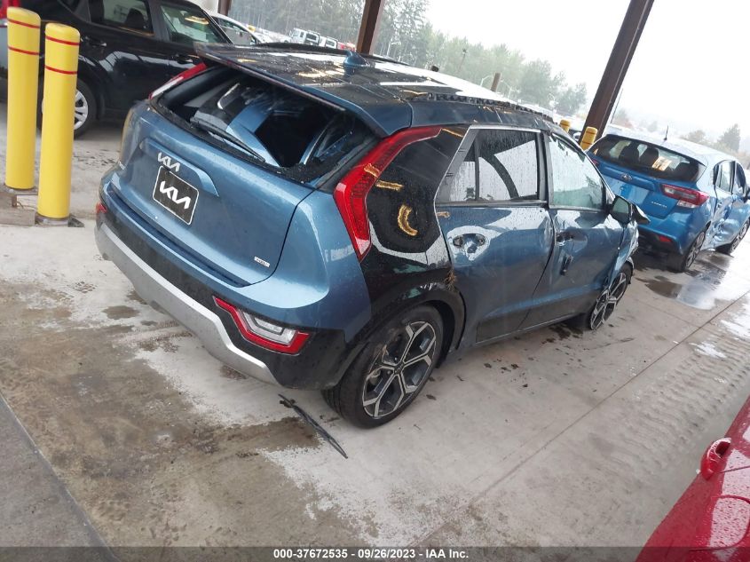 KNDCT3LE6P5034017 Kia Niro SX TOURING 4