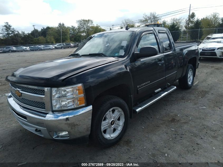 2013 CHEVROLET SILVERADO 1500 LT - 1GCRKSE75DZ106626