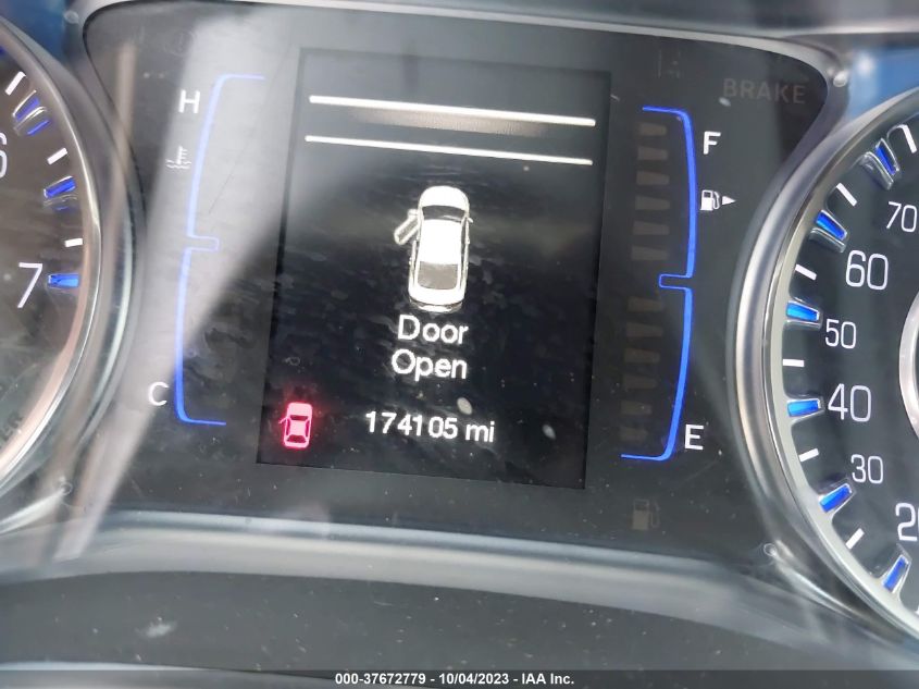 2015 CHRYSLER 200 LIMITED - 1C3CCCAB4FN745985