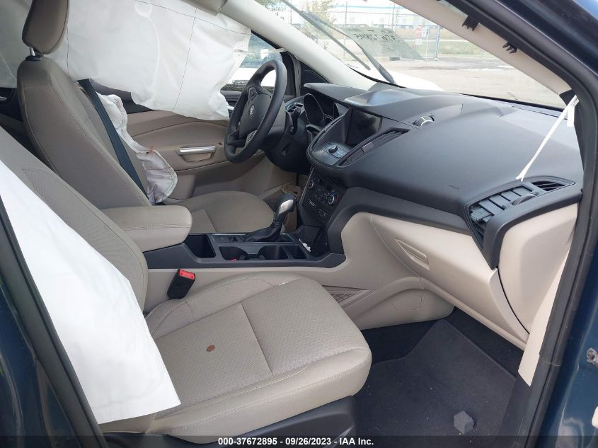 2019 FORD ESCAPE SE - 1FMCU9GD0KUB14229