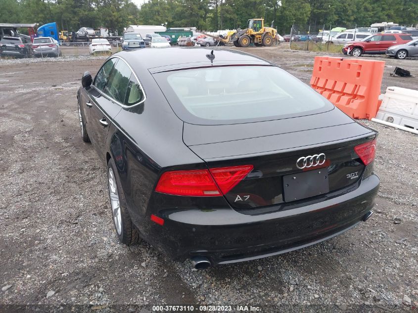 2015 AUDI A7 3.0 PREMIUM PLUS - WAUWGAFC7FN018887