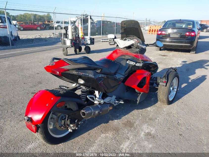 2010 CAN-AM SPYDER ROADSTER RS - 2BXJAHA16AV000123