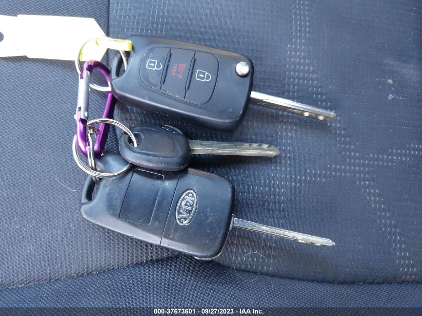 2013 KIA RIO LX - KNADM4A37D6258330