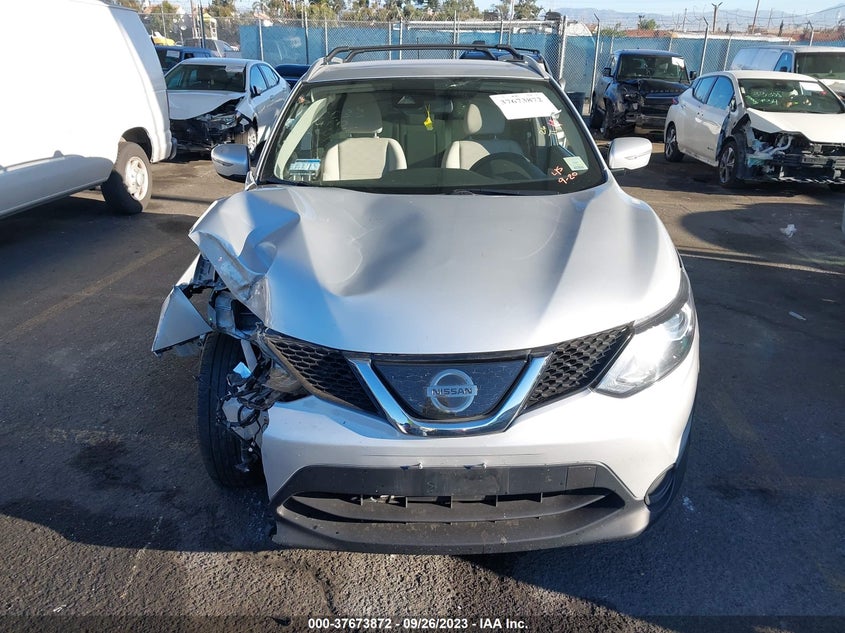 VIN JN1BJ1CP5KW525949 2019 NISSAN ROGUE SPORT SV