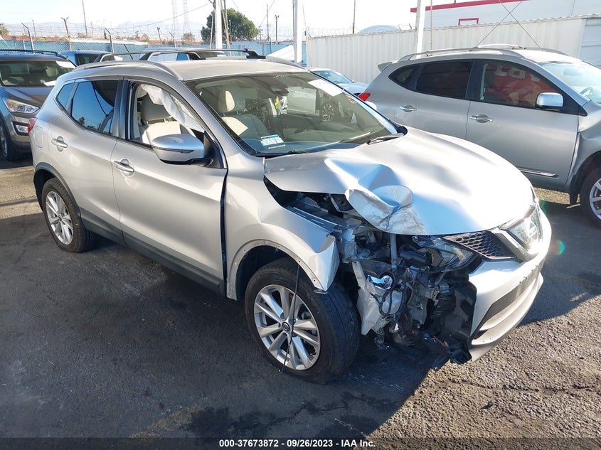 VIN JN1BJ1CP5KW525949 2019 NISSAN ROGUE SPORT SV