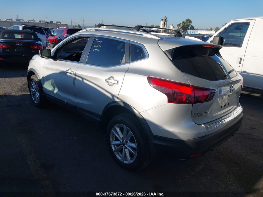 VIN JN1BJ1CP5KW525949 2019 NISSAN ROGUE SPORT SV