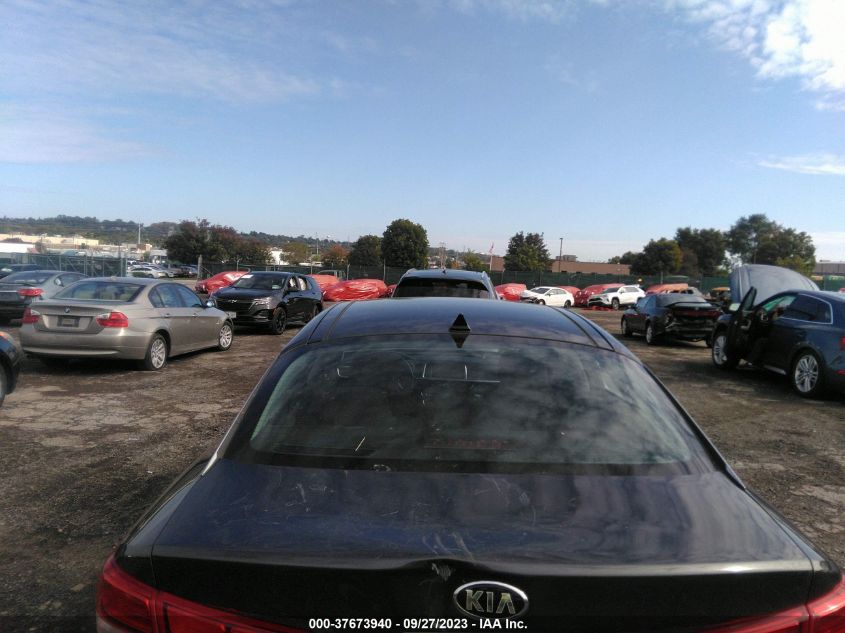 5XXGT4L37KG328407 Kia Optima LX/S 16