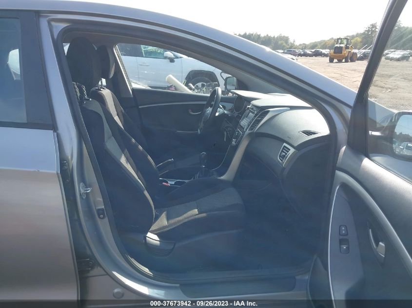 2013 HYUNDAI ELANTRA GT GL - KMHD25LEXDU128773