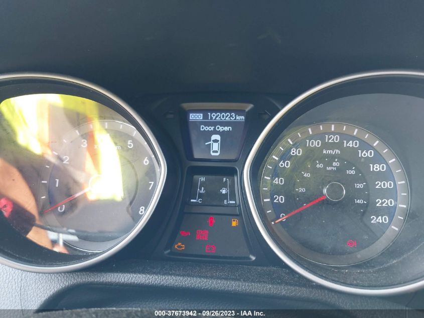 2013 HYUNDAI ELANTRA GT GL - KMHD25LEXDU128773