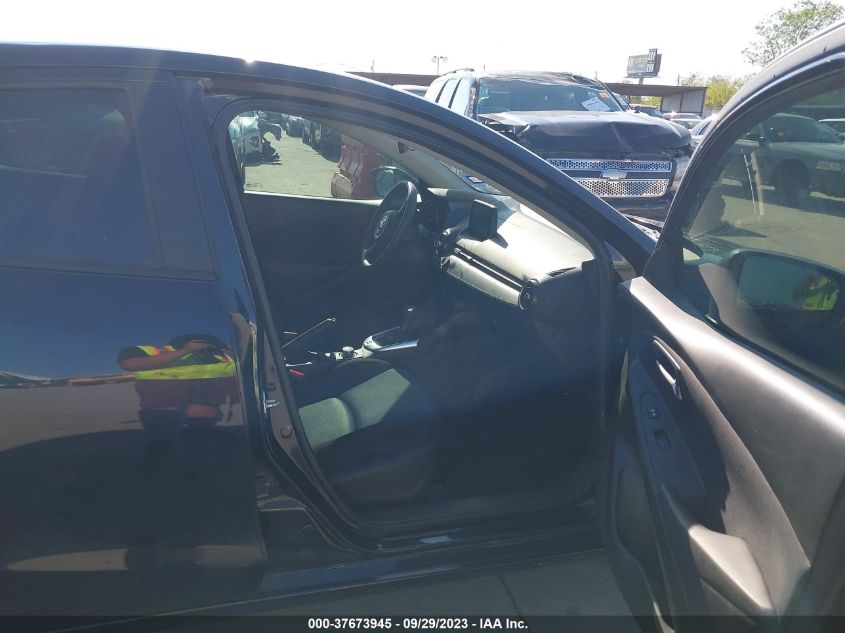 2019 TOYOTA YARIS SEDAN L/LE/XLE 3MYDLBYV6KY506284