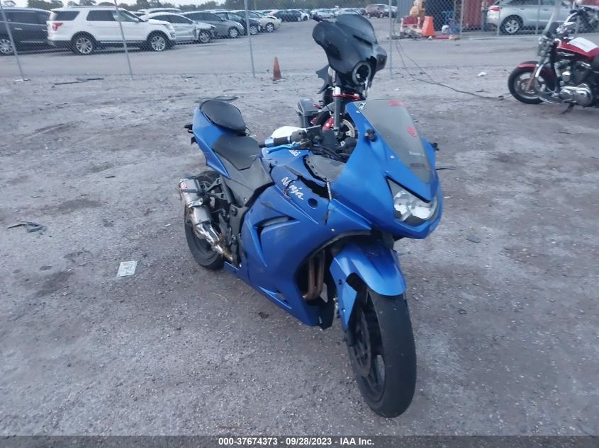 2009 KAWASAKI EX250 J - JKAEXMJ159DA23342