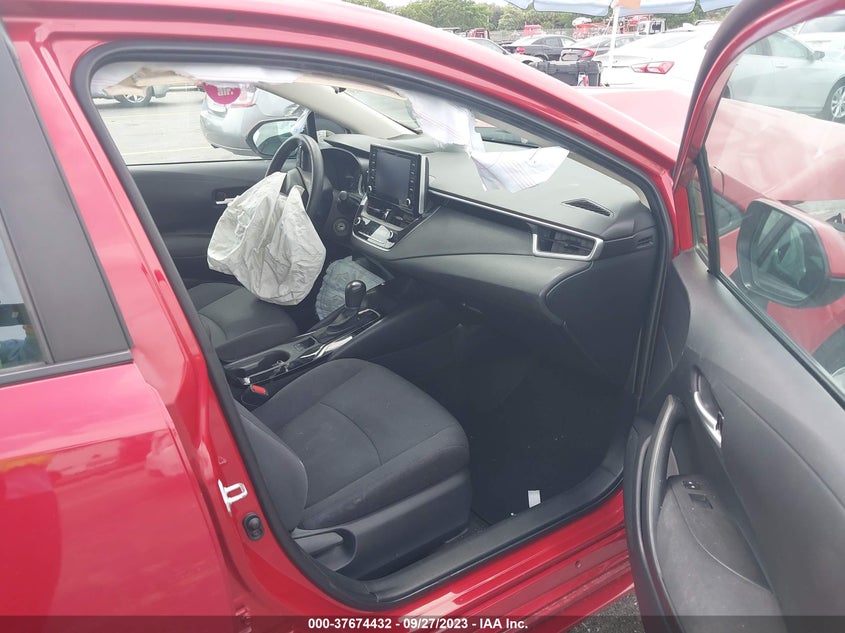 VIN 5YFEPMAE3MP218156 2021 TOYOTA COROLLA LE
