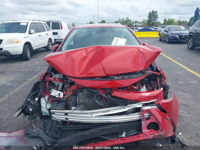 VIN 5YFEPMAE3MP218156 2021 TOYOTA COROLLA LE