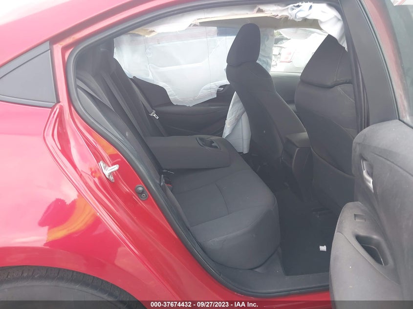 VIN 5YFEPMAE3MP218156 2021 TOYOTA COROLLA LE