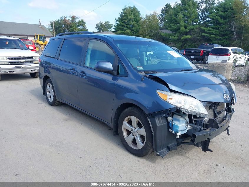 2014 TOYOTA SIENNA LE - 5TDKK3DC8ES431702