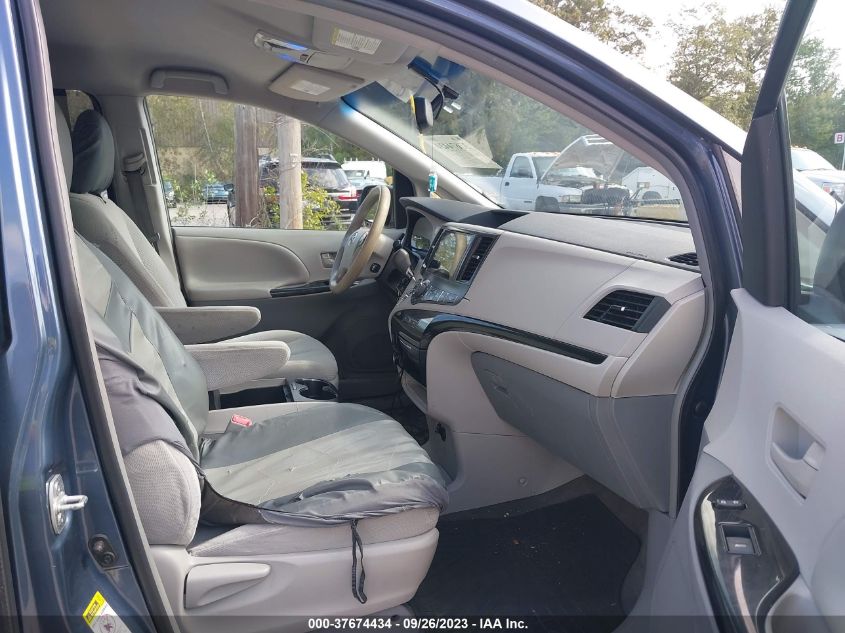 2014 TOYOTA SIENNA LE - 5TDKK3DC8ES431702