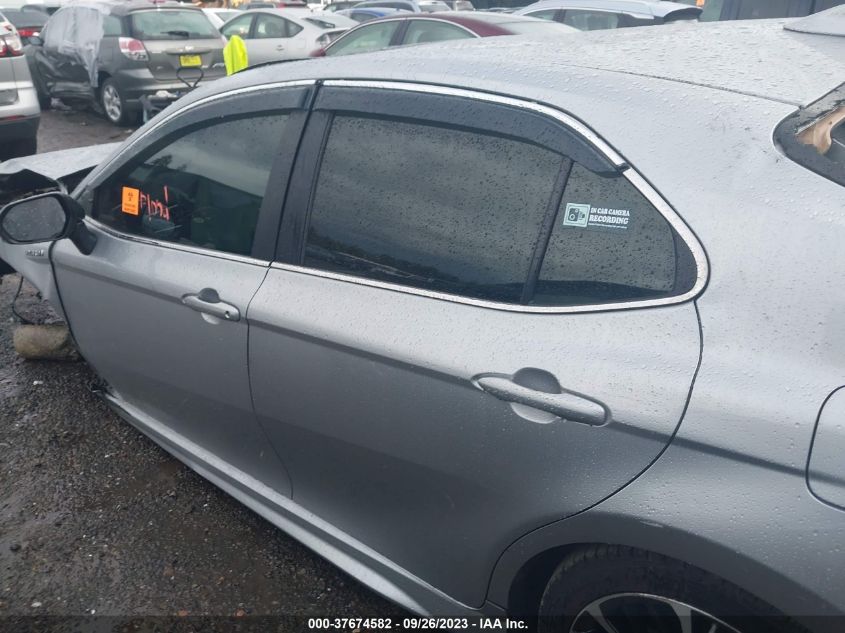 2018 TOYOTA CAMRY - 4T1D21HK3JU508774