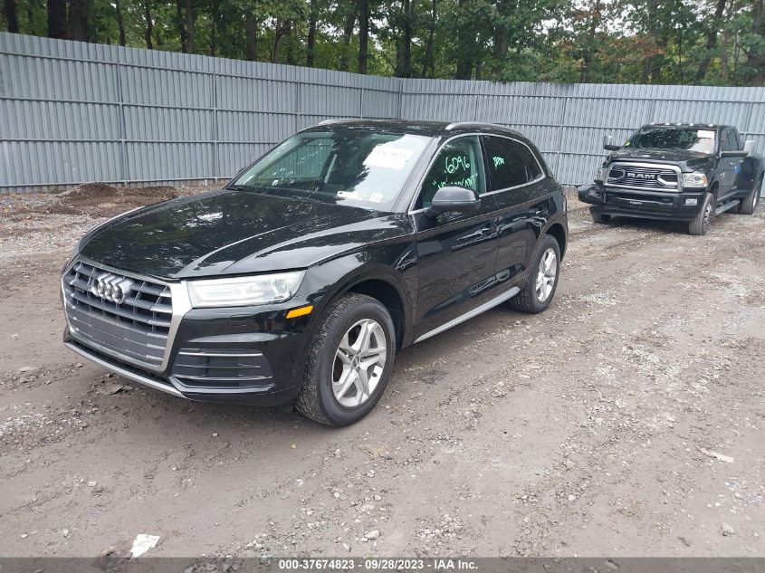 WA1ANAFY9K2119935 2019 AUDI Q5, photo no. 2