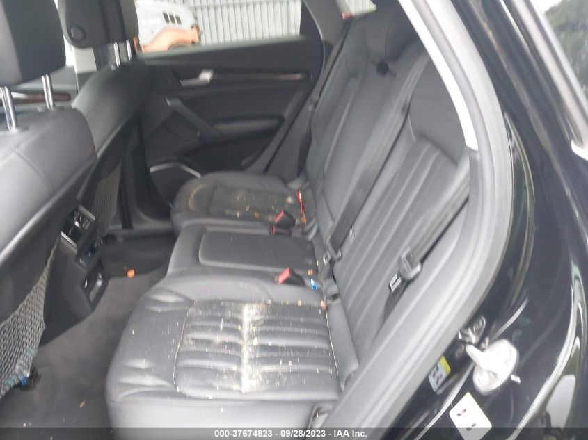 WA1ANAFY9K2119935 2019 AUDI Q5, photo no. 8