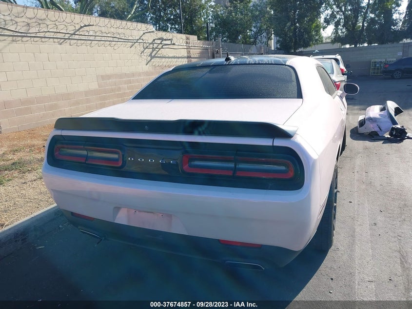 VIN 2C3CDZAG5KH620220 2019 DODGE CHALLENGER SXT