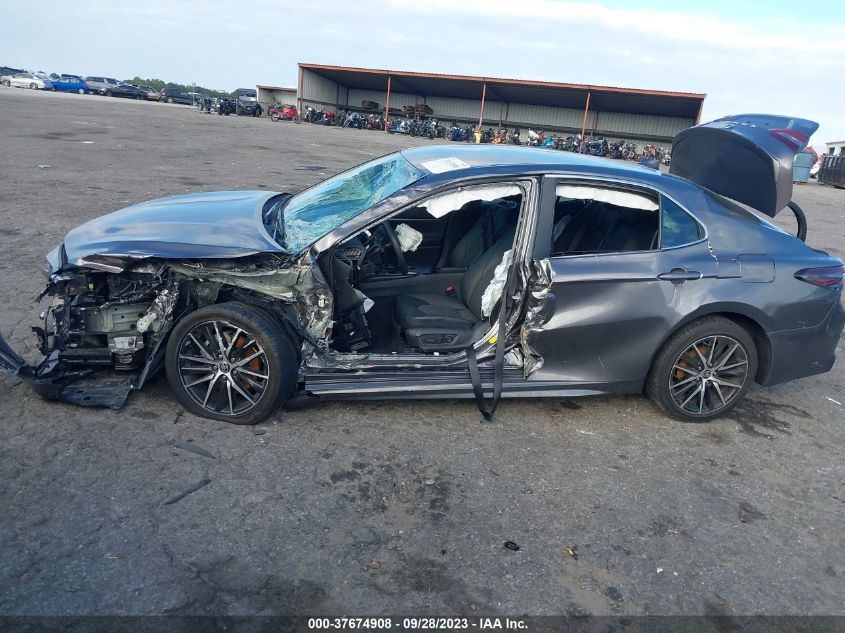 2022 TOYOTA CAMRY SE - 4T1G11AK0NU006894