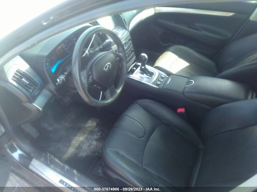 2015 INFINITI Q40 JN1CV6AR5FM522500