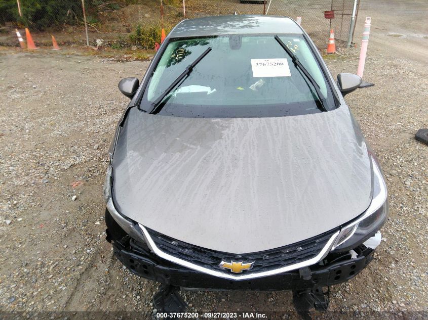 2018 CHEVROLET CRUZE LT - 1G1BE5SM6J7237990