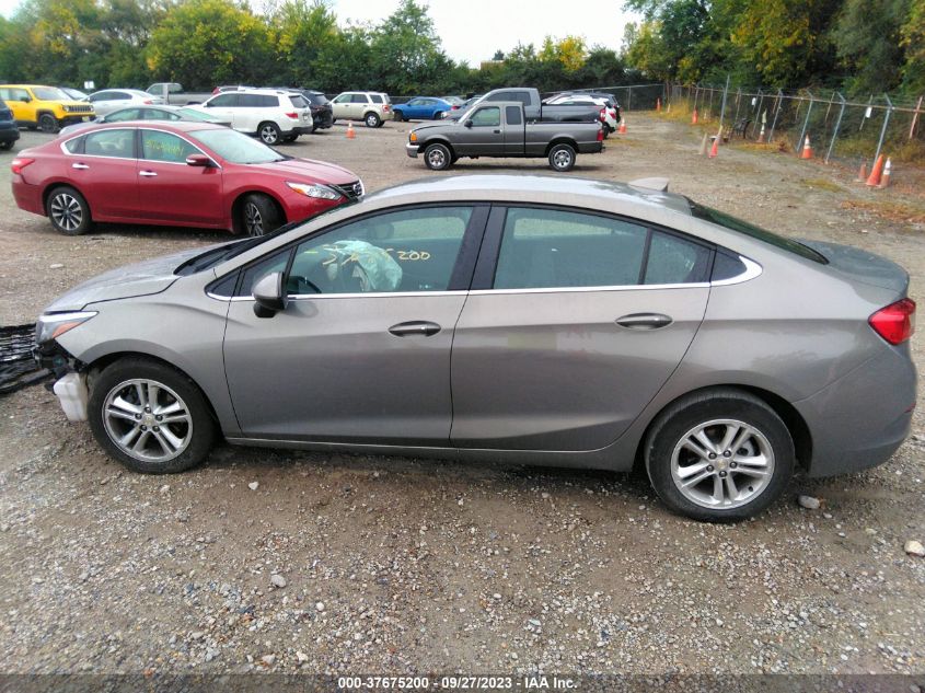 2018 CHEVROLET CRUZE LT - 1G1BE5SM6J7237990