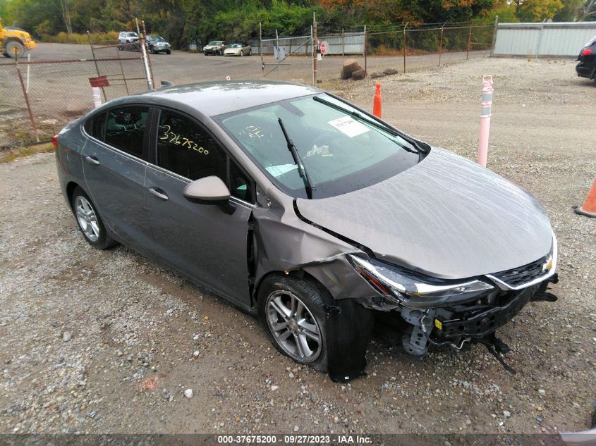 2018 CHEVROLET CRUZE LT - 1G1BE5SM6J7237990