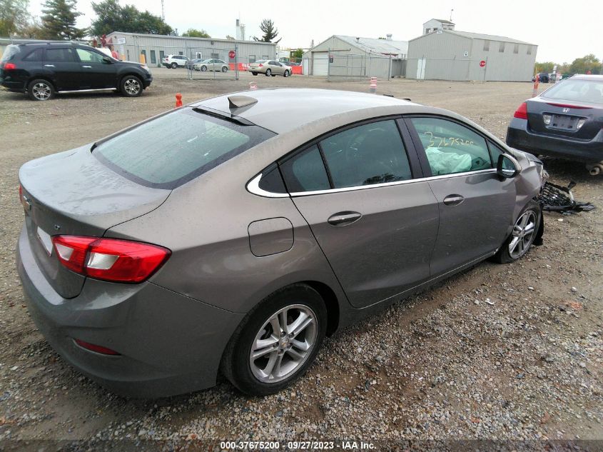 2018 CHEVROLET CRUZE LT - 1G1BE5SM6J7237990