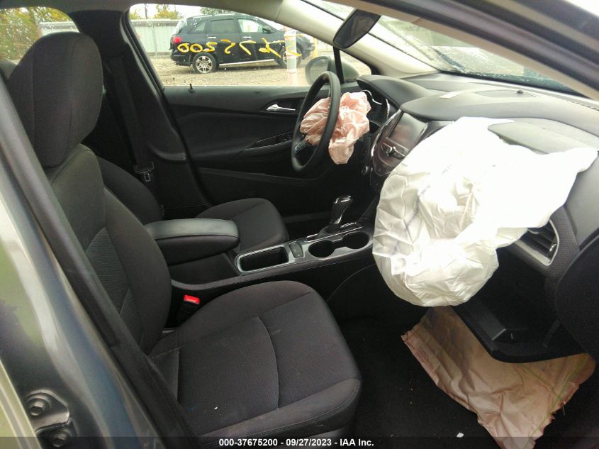 2018 CHEVROLET CRUZE LT - 1G1BE5SM6J7237990