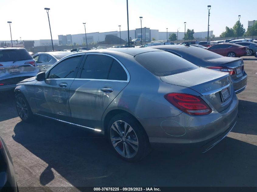 2015 MERCEDES-BENZ C-CLASS C 300 - 55SWF4KB8FU003106