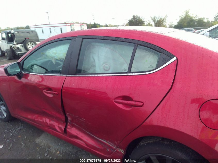2018 MAZDA MAZDA3 4-DOOR TOURING - 3MZBN1V35JM260828