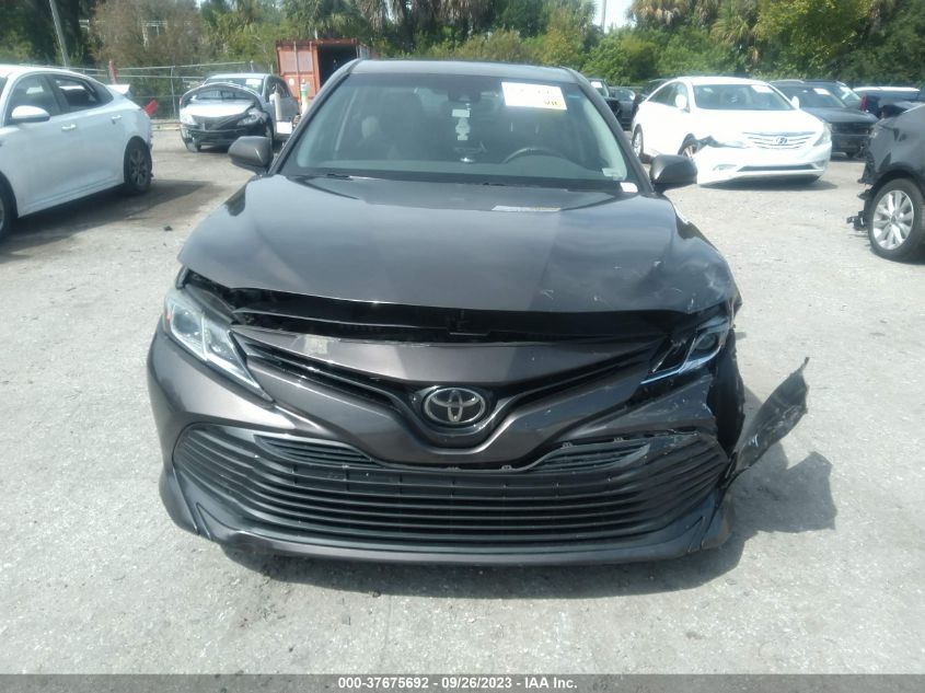 2018 TOYOTA CAMRY LE/SE/XLE/L - 4T1B11HK9JU646824