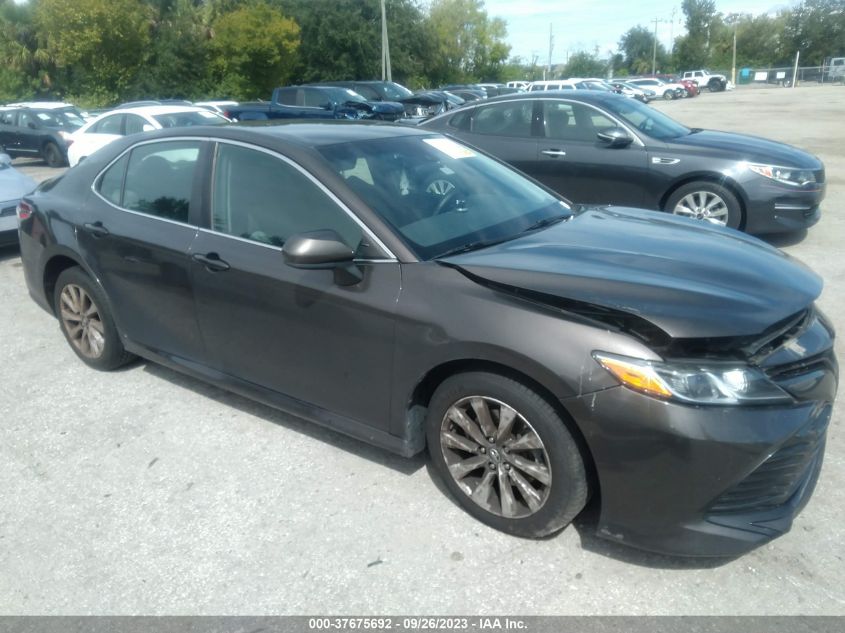2018 TOYOTA CAMRY LE/SE/XLE/L - 4T1B11HK9JU646824