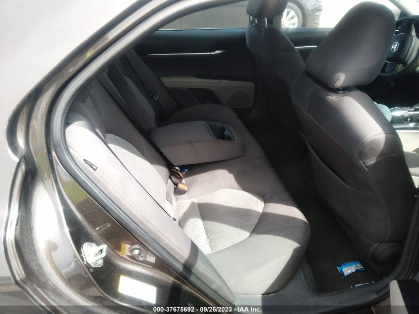 2018 TOYOTA CAMRY LE/SE/XLE/L - 4T1B11HK9JU646824
