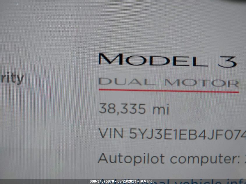 2018 TESLA MODEL 3 LONG RANGE - 5YJ3E1EB4JF074345