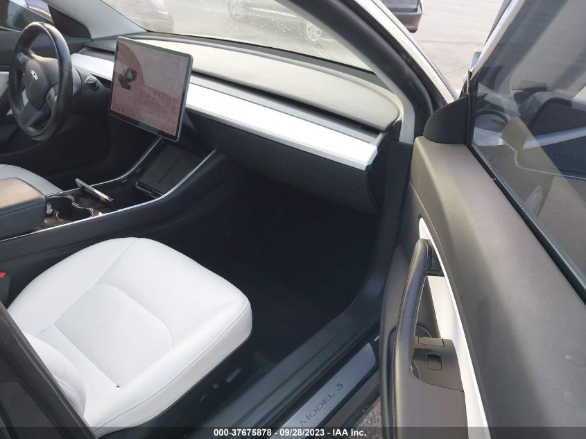 2018 TESLA MODEL 3 LONG RANGE - 5YJ3E1EB4JF074345
