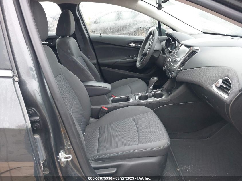 2018 CHEVROLET CRUZE LT - 3G1BE6SM9JS652101