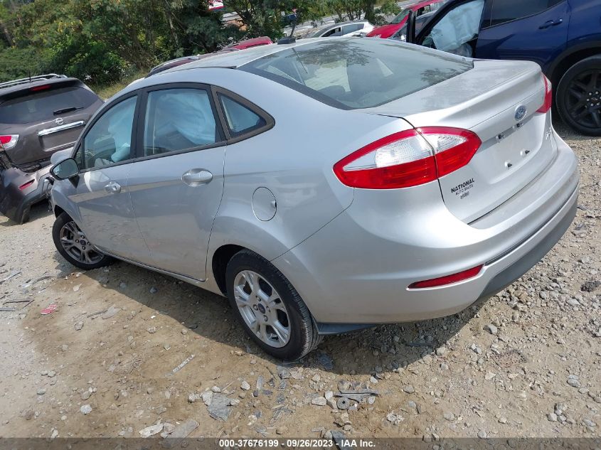 2015 FORD FIESTA SE - 3FADP4BJXFM152812