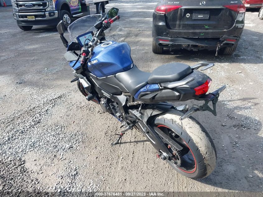 2022 SUZUKI GSX1000 GT/GT+ - JS1EK12B0N7100421