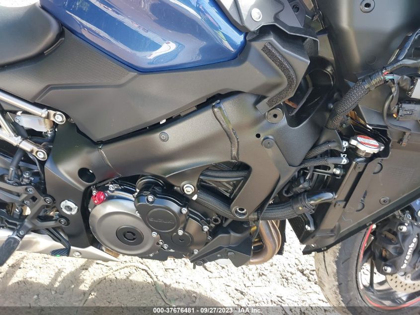 2022 SUZUKI GSX1000 GT/GT+ - JS1EK12B0N7100421
