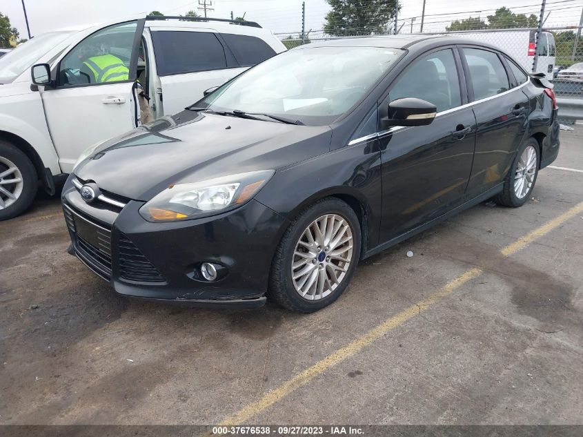 2014 FORD FOCUS TITANIUM - 1FADP3J22EL342124