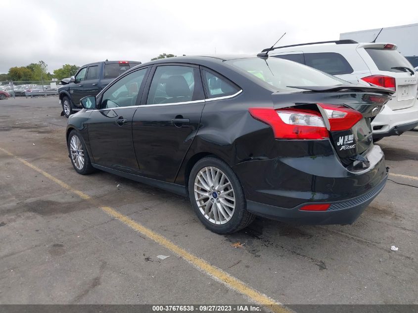 2014 FORD FOCUS TITANIUM - 1FADP3J22EL342124