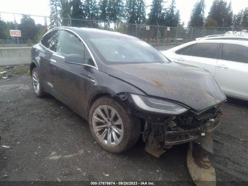 5YJXCDE25JF090448 TESLA MODEL X 75D/100D/P100D 2018