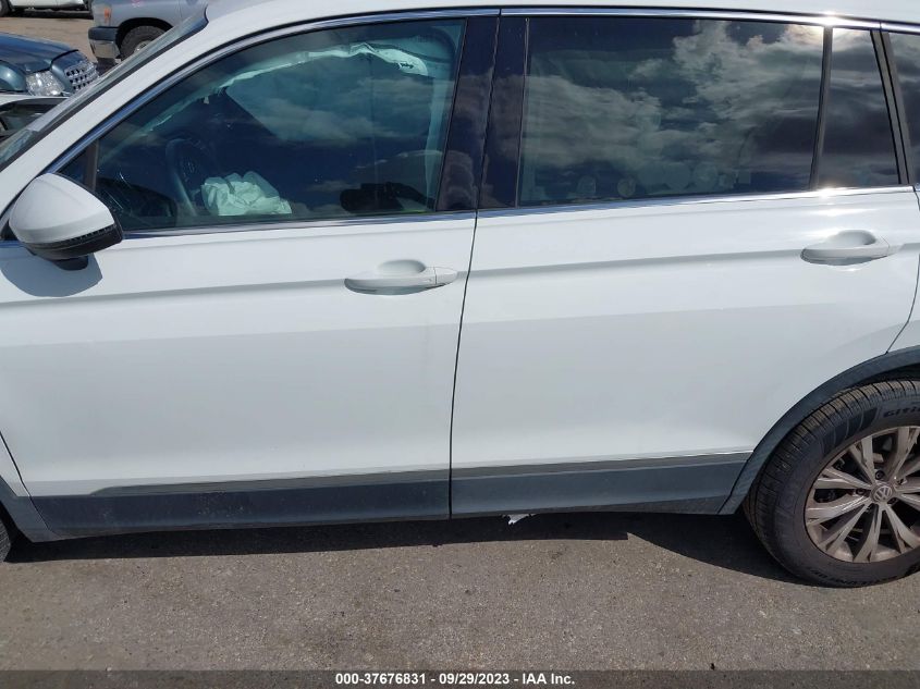 2018 VOLKSWAGEN TIGUAN SE/SEL - 3VV3B7AX5JM000572