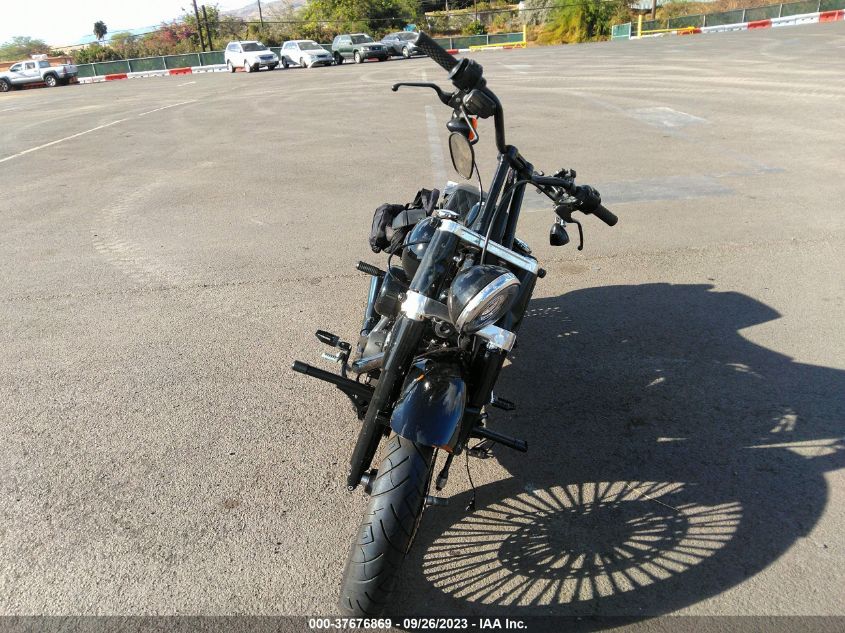 2019 HARLEY-DAVIDSON FLSL - 1HD1YDJ20KB059446