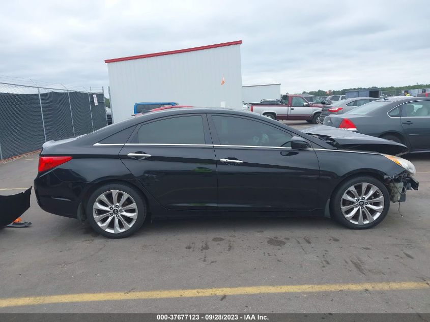 2013 HYUNDAI SONATA SE - 5NPEC4ACXDH776724