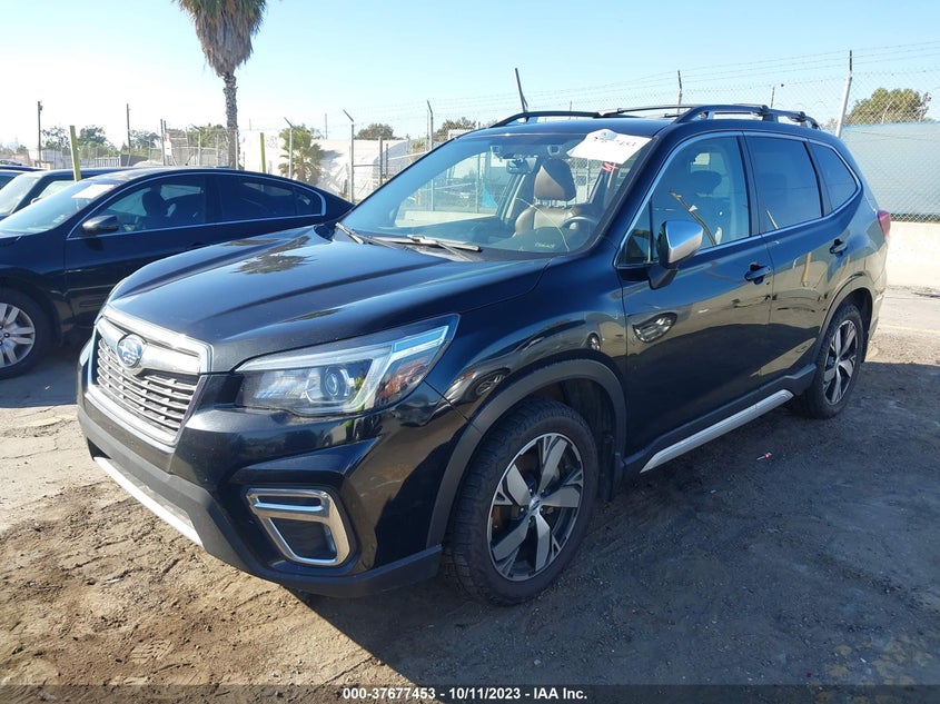 VIN JF2SKAXC9LH433106 2020 SUBARU FORESTER TOURING